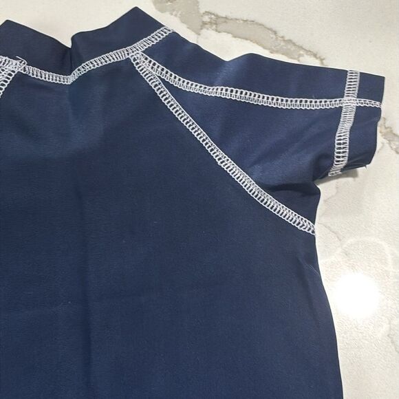 OshKosh B’GOSH | Navy Blue Boys Rash guard Swim Top Surf Size 6-9 Months - Picture 10 of 12